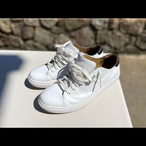 Club Monaco White Leather Sneakers